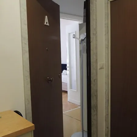 Fiasella's Lägenhet *